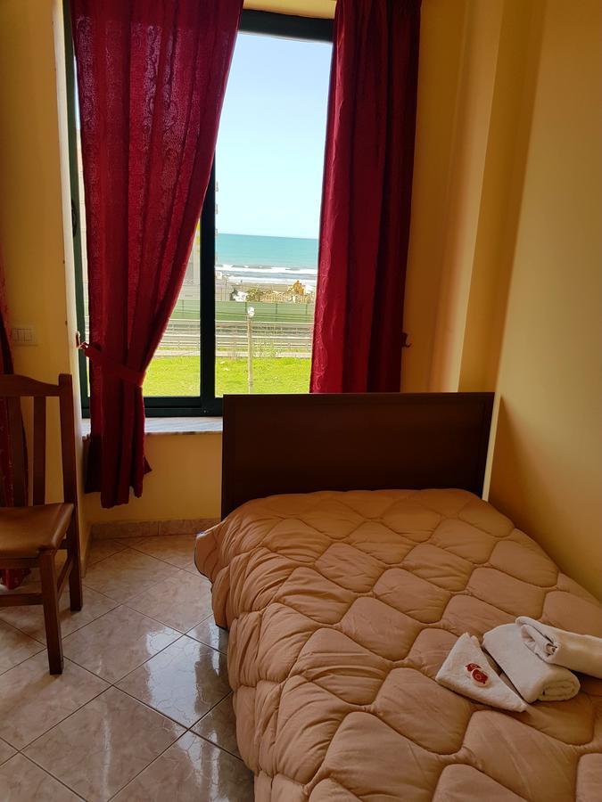 Sanremo Hotel Restorant Shkallnur ภายนอก รูปภาพ